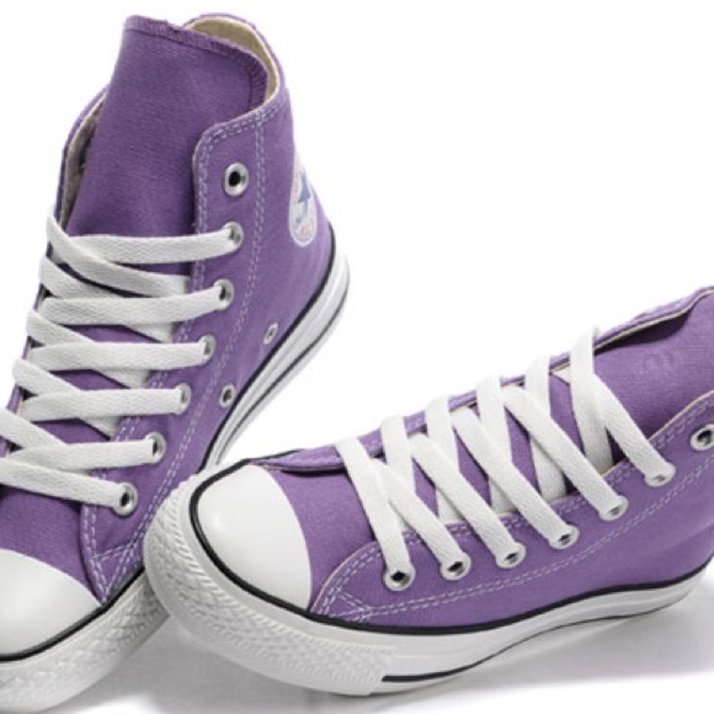NWOT LAVENDER HIGH TOPS